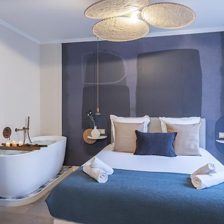 The Blue Suite On Champs Elysees Avenue Parijs Buitenkant foto