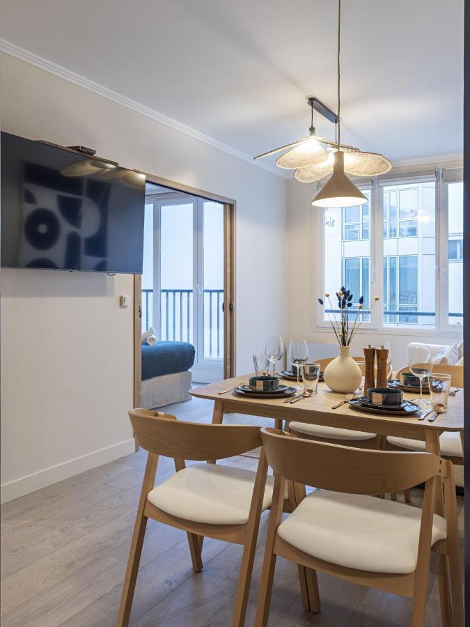 The Blue Suite On Champs Elysees Avenue Parijs Buitenkant foto