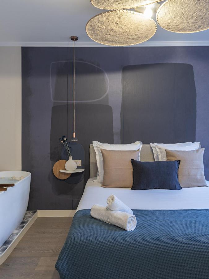 The Blue Suite On Champs Elysees Avenue Parijs Buitenkant foto